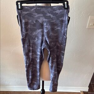 Athleta Women’s Camouflage Leggings